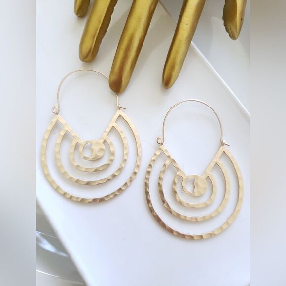 New! Zara Circles Hoop Earrings - Picture 12 of 12